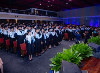 UNAPEC gradúa a 858 profesionales y reafirma su compromiso con la educación y el desarrollo nacional